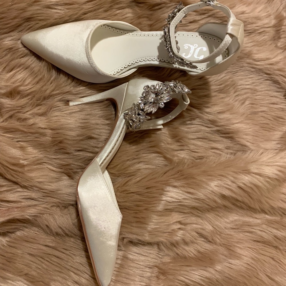 saten wedding shoes with rhinestones - Picture 1 of 3